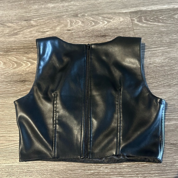 7 for all mankind black leather square neck crop top size s - Picture 2 of 4